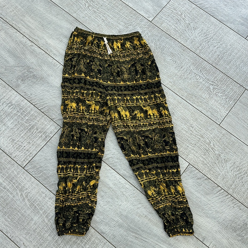 Elephant pants - Picture 4 of 6